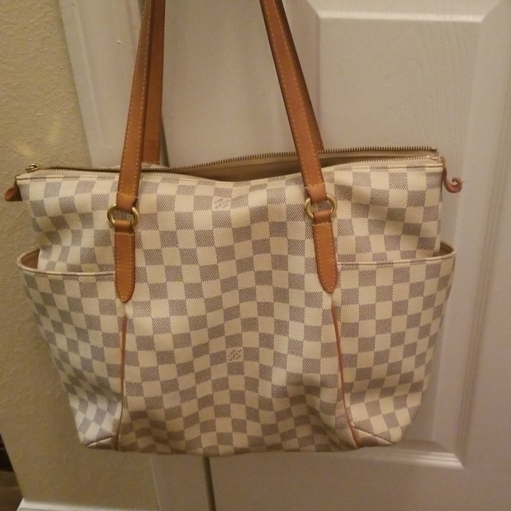 Louis Vuitton bag